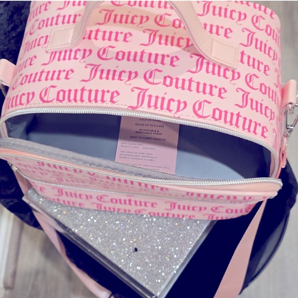 Juicy Couture Word Play Logo Insulated Cooler Bag - Picture 6 of 6